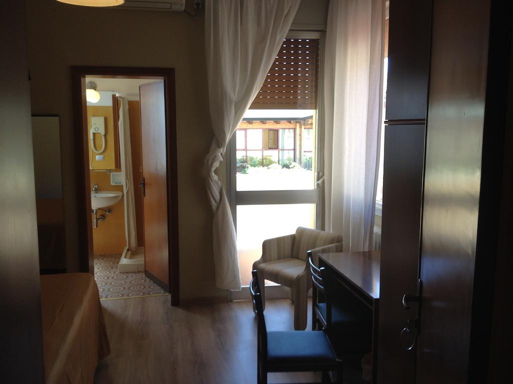 Hotel Terme Belvedere Abano Terme Exterior photo